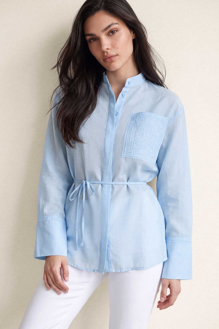 Nakış Detaylı Basic Soft Mavi Gömlek