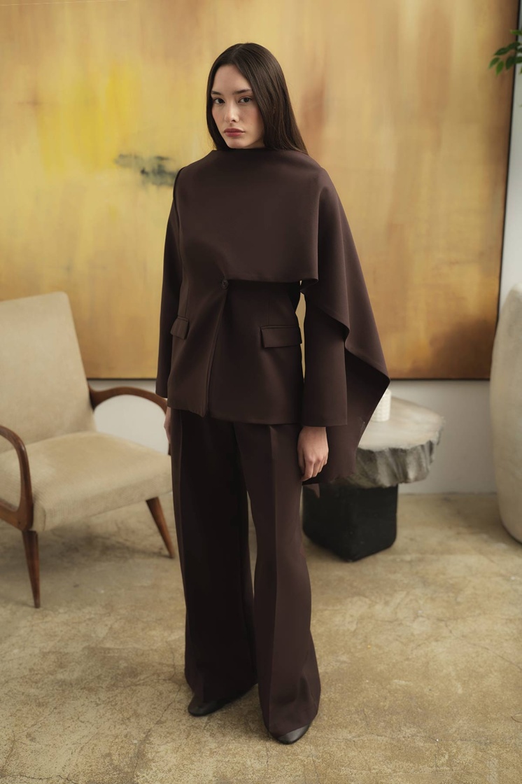 Pelerin Detaylı Kahve Blazer Ceket