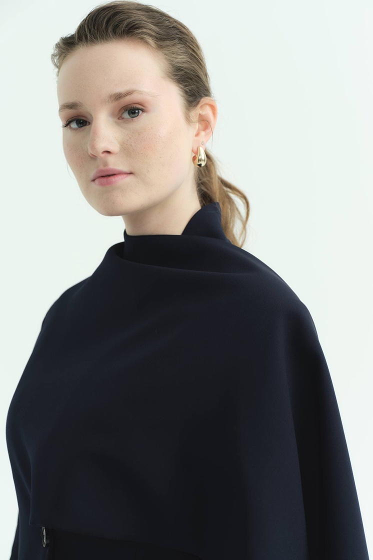 Pelerin Detaylı Lacivert Blazer Ceket