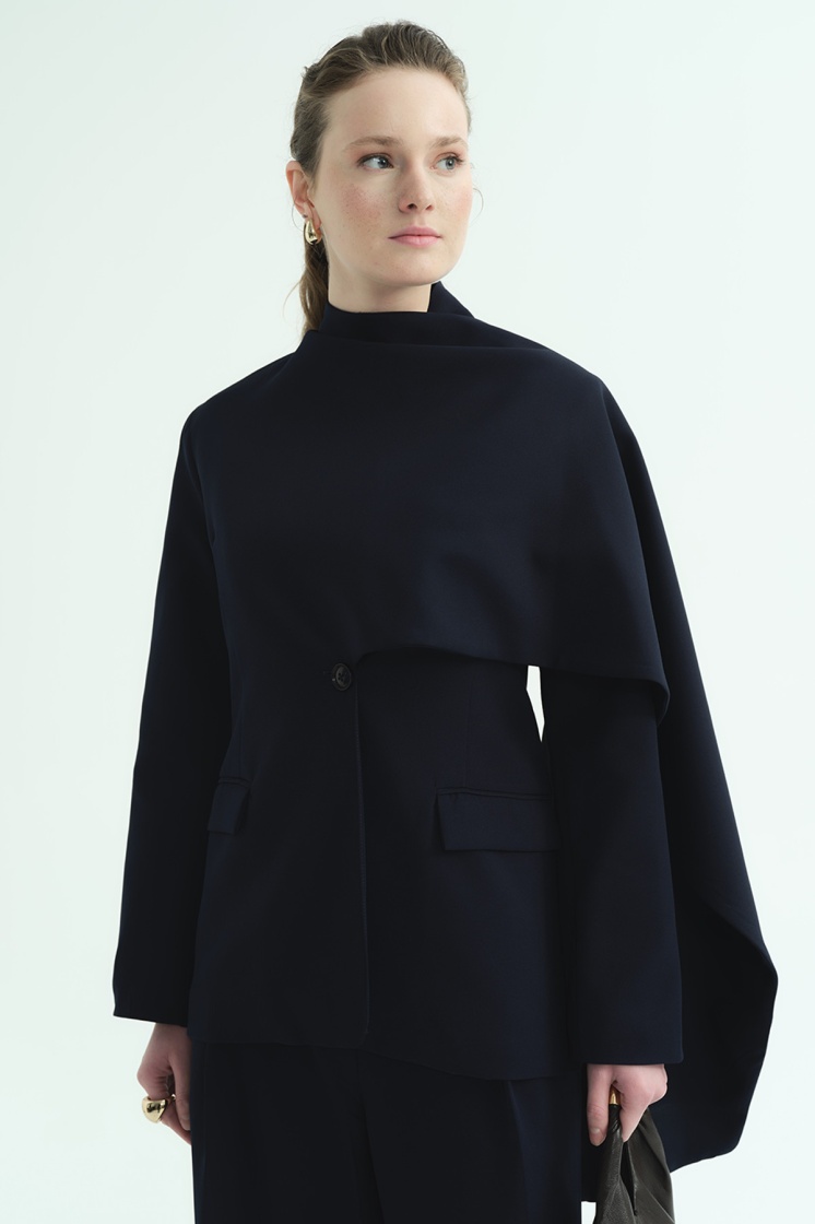 Pelerin Detaylı Lacivert Blazer Ceket