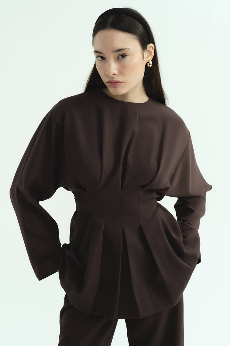 Pile Detaylı Bluz Kahve Pantolon Takım