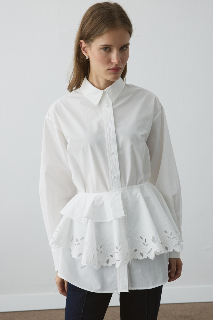 Premium Poplin Pilise Detaylı Nakışlı Beyaz Yaka