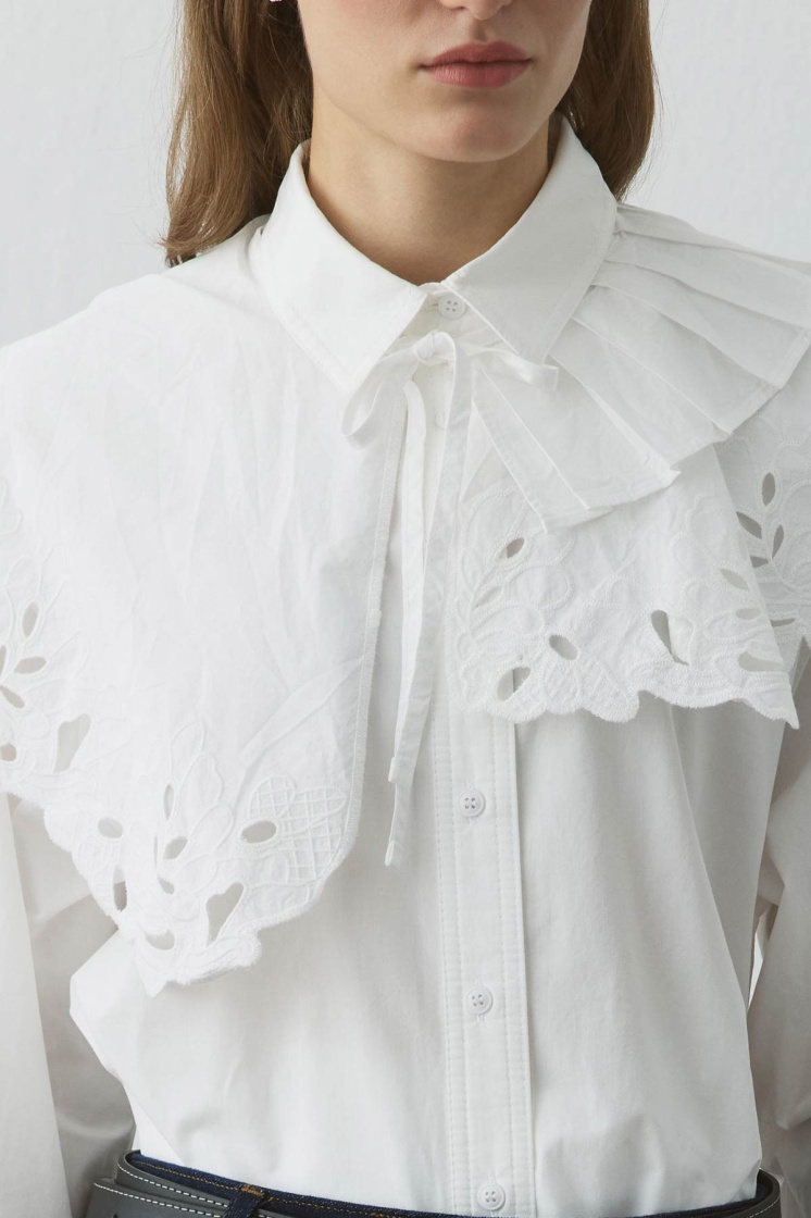 Premium Poplin Pilise Detaylı Nakışlı Beyaz Yaka