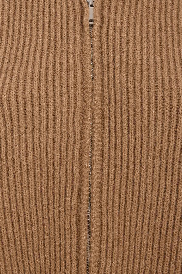 Selanik Dokulu Fermuarlı Camel Hırka
